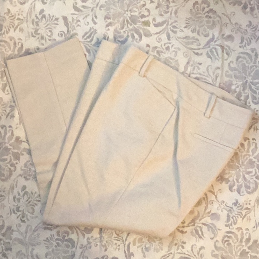New Ann Taylor Factory Petite Cream Color Tapered Trousers